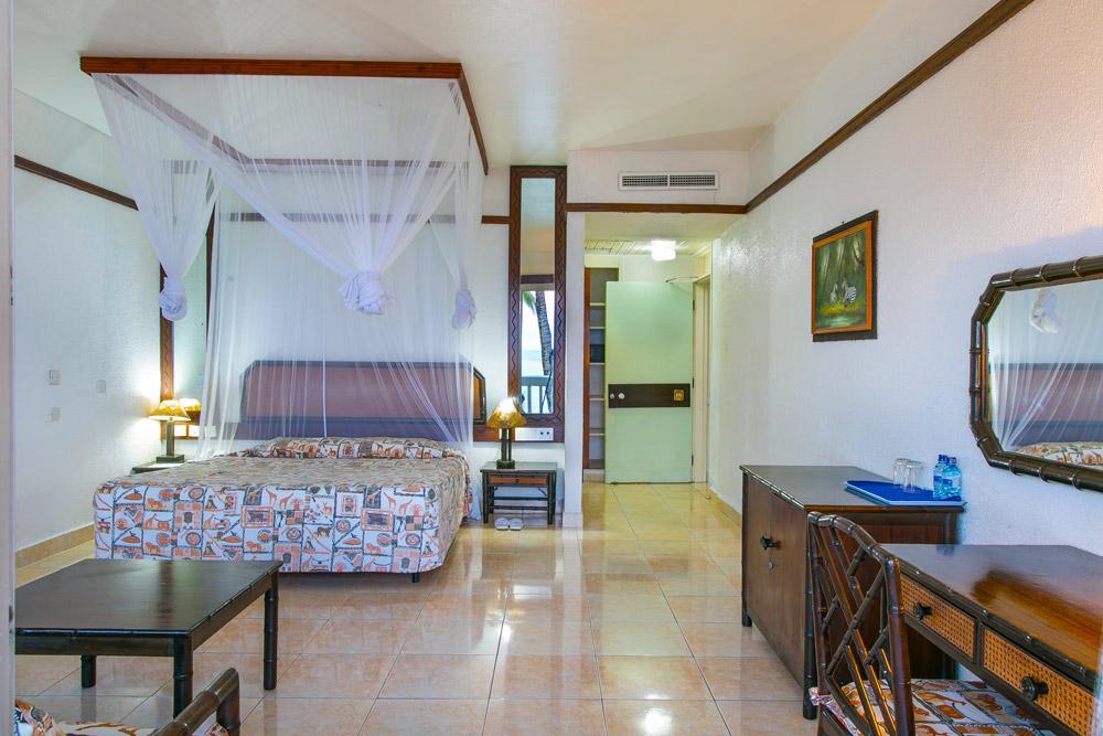 Mombasa Beach Hotel Экстерьер фото